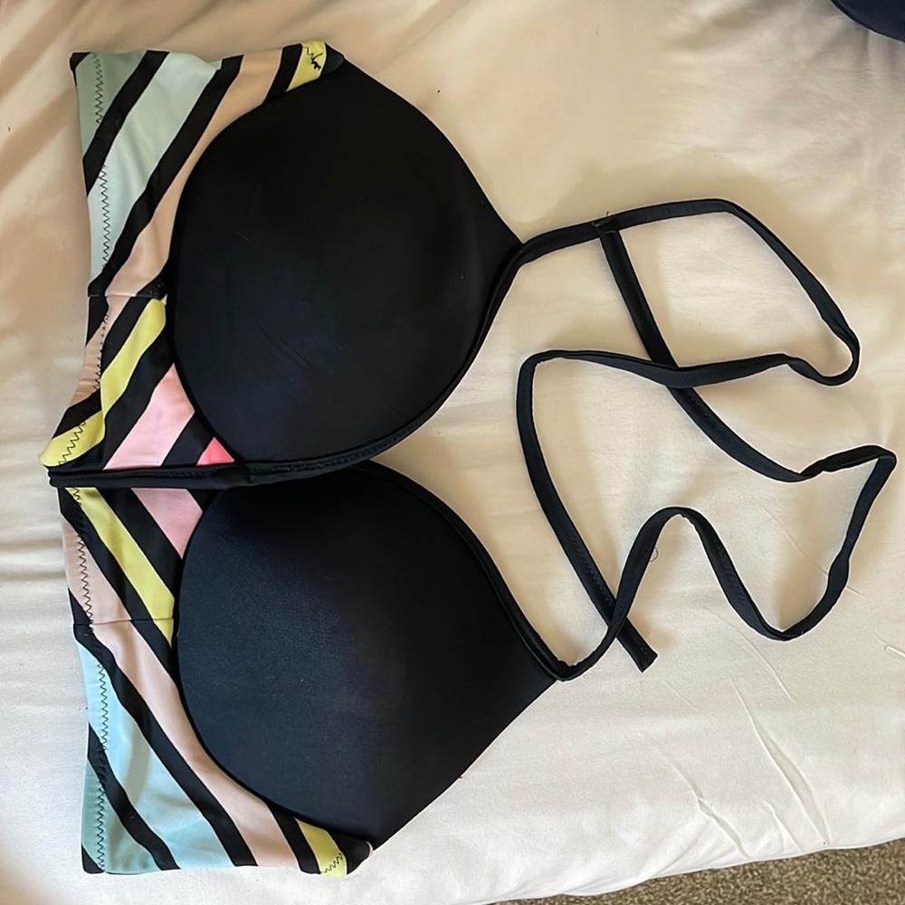 VS Pink Bikini top